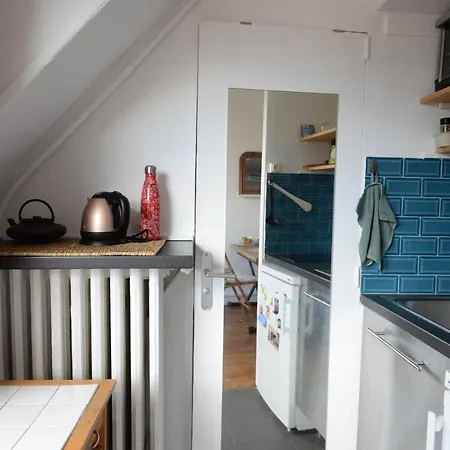 Bright Apt With Balcony In Montparnasse * פריז